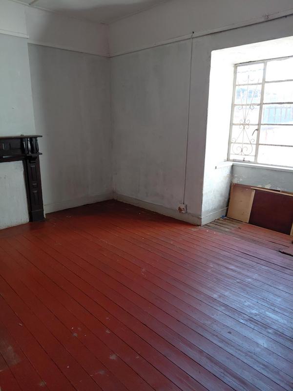 10 Bedroom Property for Sale in Lorentzville Gauteng