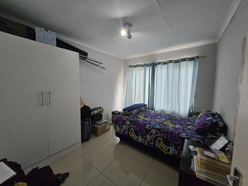To Let 2 Bedroom Property for Rent in Mondeor Gauteng