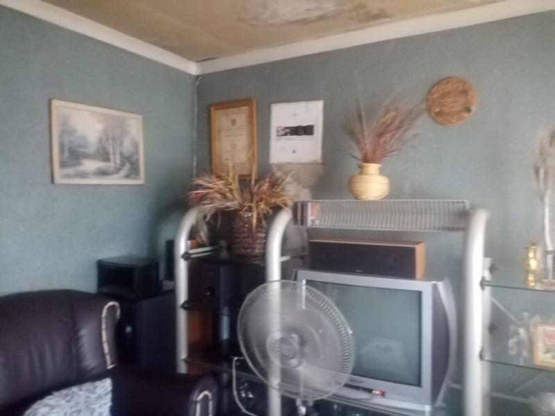 4 Bedroom Property for Sale in Twala Gauteng