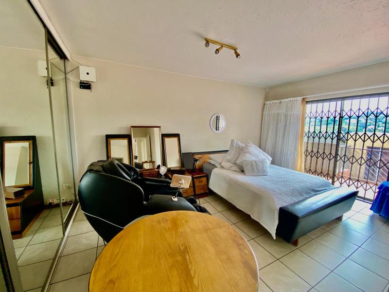 4 Bedroom Property for Sale in Bassonia Gauteng