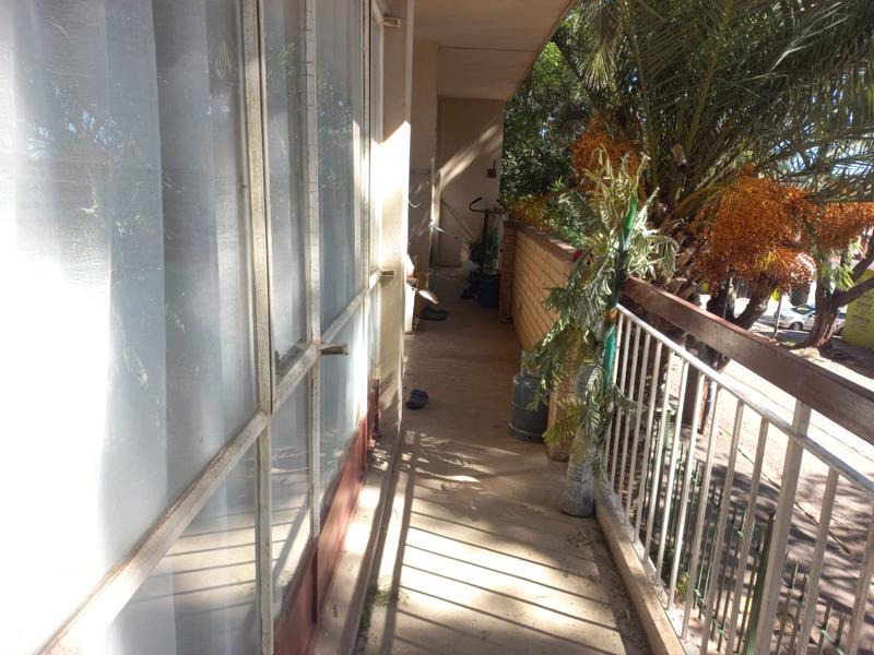 2 Bedroom Property for Sale in Yeoville Gauteng