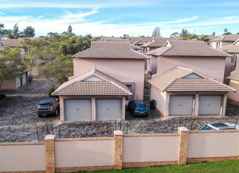 3 Bedroom Property for Sale in Ruimsig Gauteng