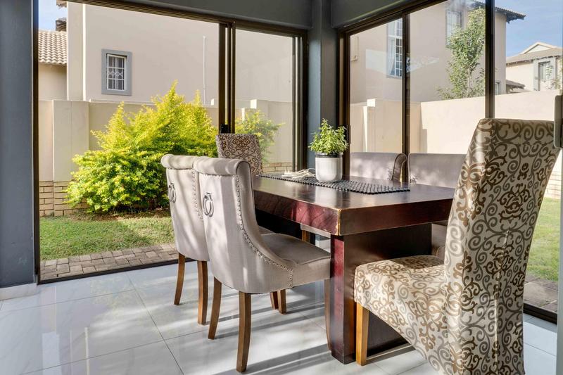 3 Bedroom Property for Sale in Ruimsig Gauteng