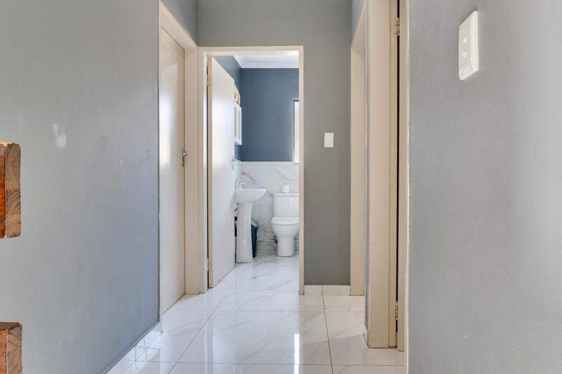 3 Bedroom Property for Sale in Ruimsig Gauteng