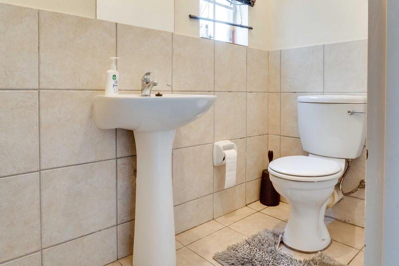 3 Bedroom Property for Sale in Ruimsig Gauteng