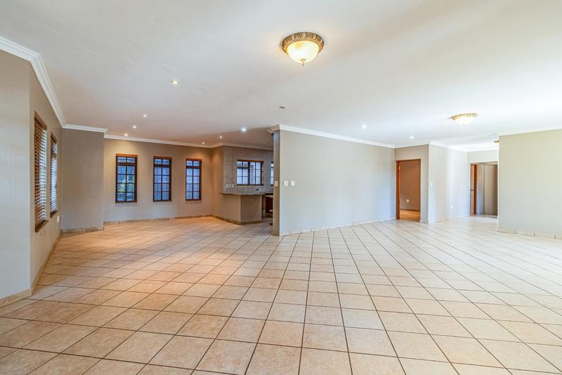 4 Bedroom Property for Sale in Bedfordview Gauteng