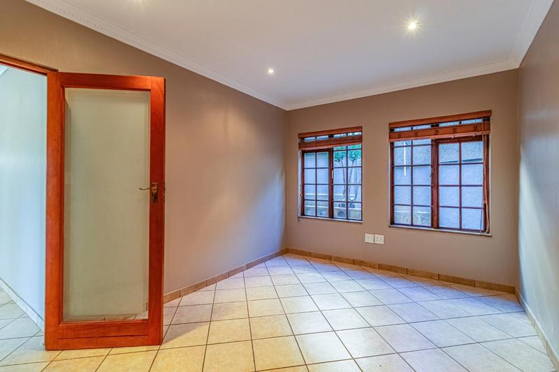 4 Bedroom Property for Sale in Bedfordview Gauteng