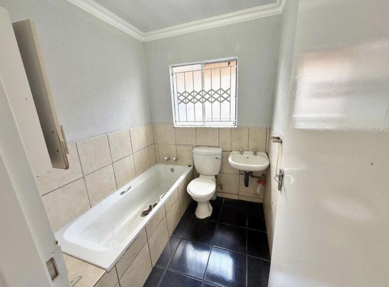 3 Bedroom Property for Sale in Soshanguve East Gauteng