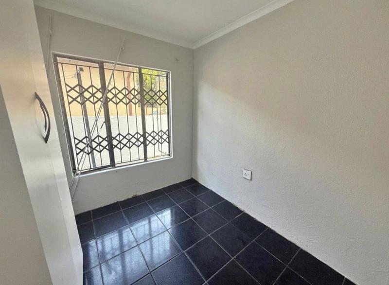 3 Bedroom Property for Sale in Soshanguve East Gauteng