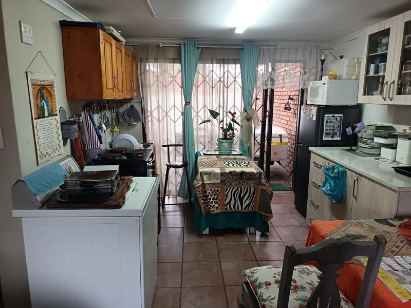 3 Bedroom Property for Sale in South Crest Gauteng