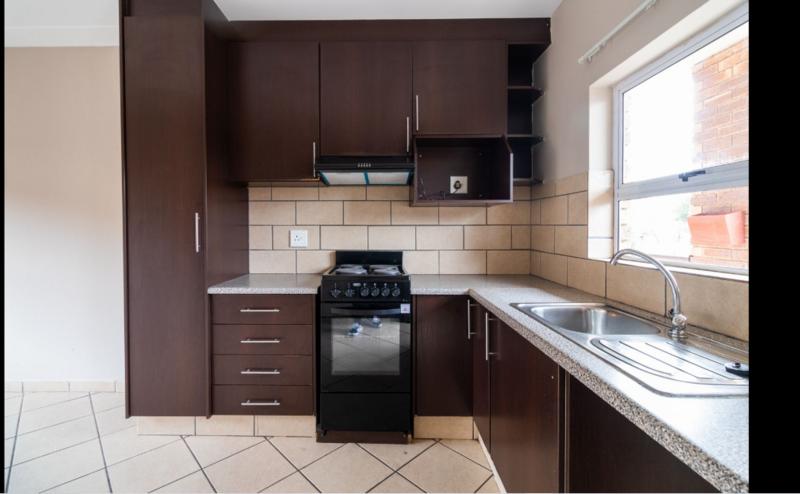 1 Bedroom Property for Sale in Kempton Park Gauteng
