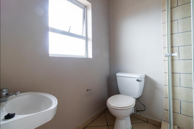 1 Bedroom Property for Sale in Kempton Park Gauteng