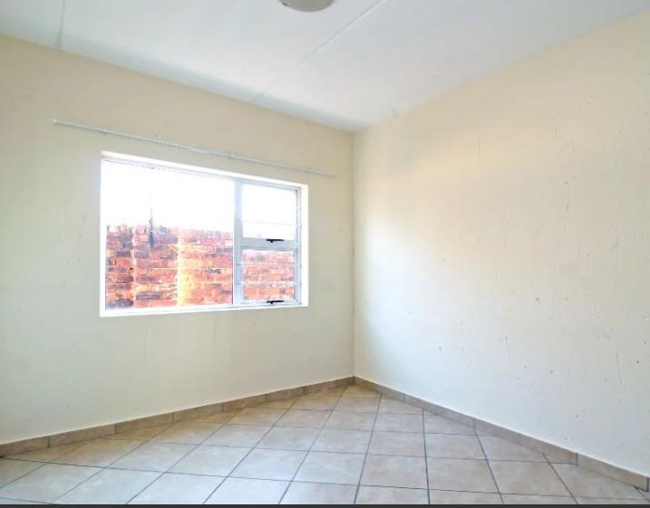 1 Bedroom Property for Sale in Kempton Park Gauteng