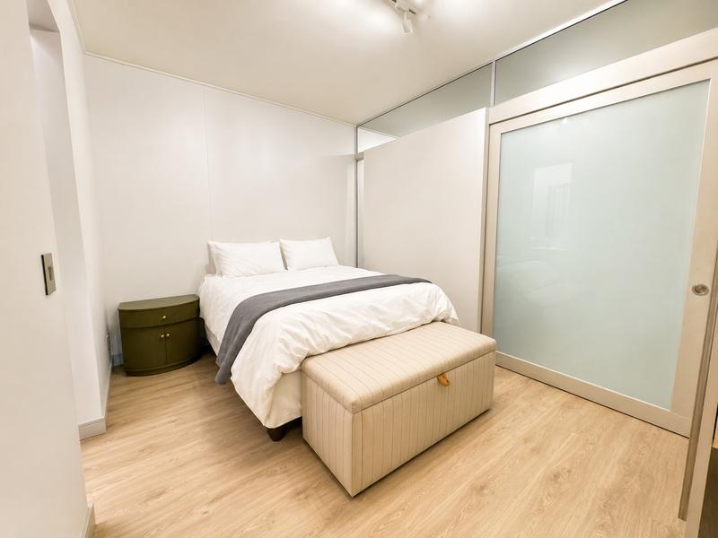 To Let 1 Bedroom Property for Rent in Rosebank Gauteng
