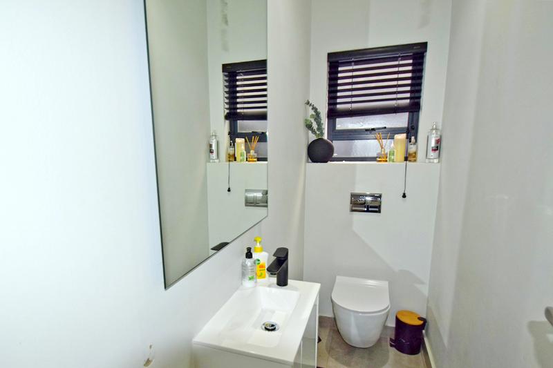 3 Bedroom Property for Sale in Edenburg Gauteng