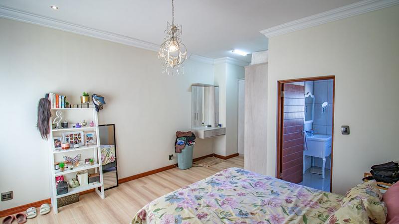 4 Bedroom Property for Sale in Midlands Estate Gauteng