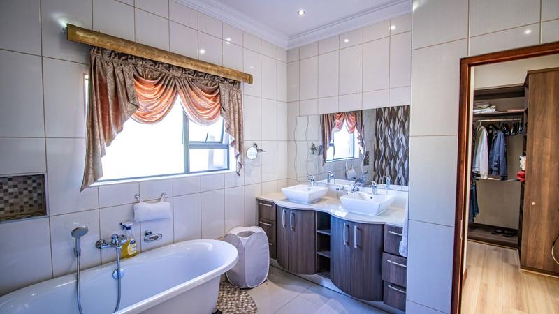 4 Bedroom Property for Sale in Midlands Estate Gauteng
