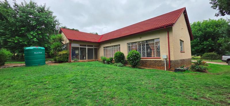 5 Bedroom Property for Sale in Muldersdrift Gauteng