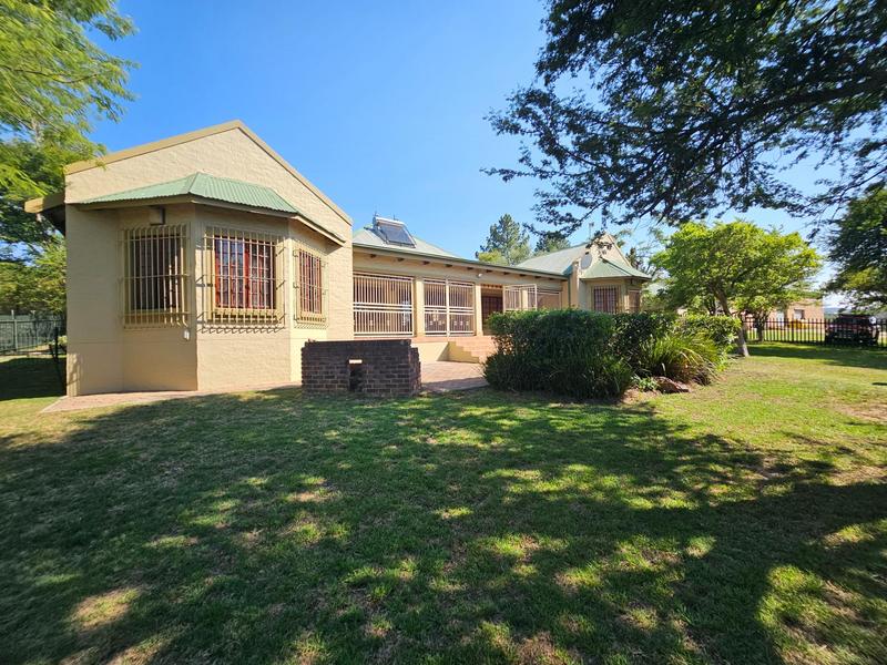 3 Bedroom Property for Sale in Zonnehoewe A H Gauteng