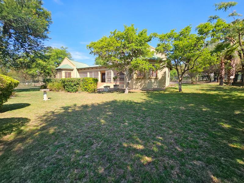 3 Bedroom Property for Sale in Zonnehoewe A H Gauteng