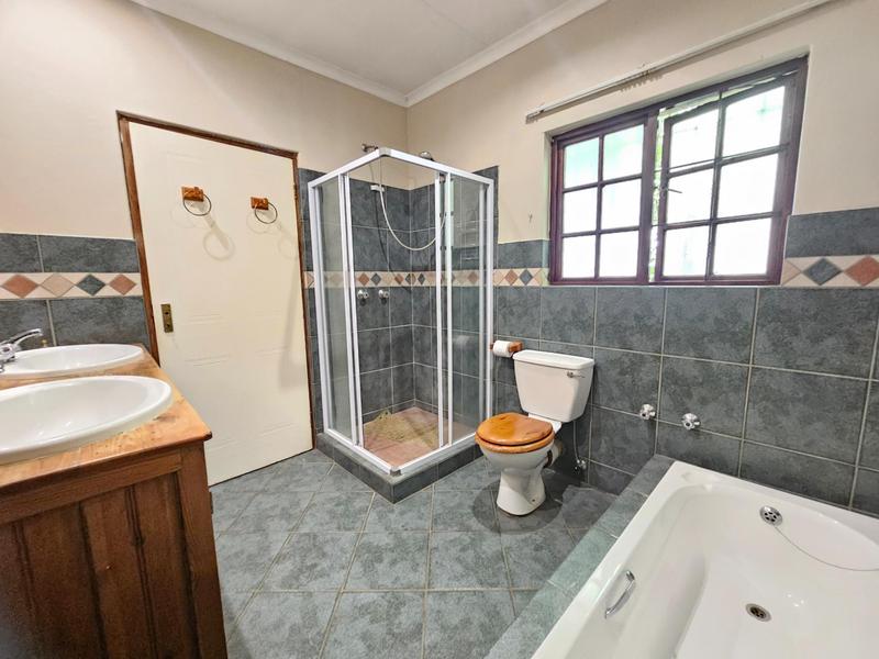3 Bedroom Property for Sale in Zonnehoewe A H Gauteng