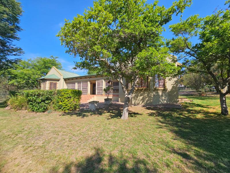 3 Bedroom Property for Sale in Zonnehoewe A H Gauteng