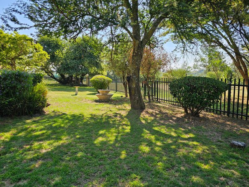 3 Bedroom Property for Sale in Zonnehoewe A H Gauteng