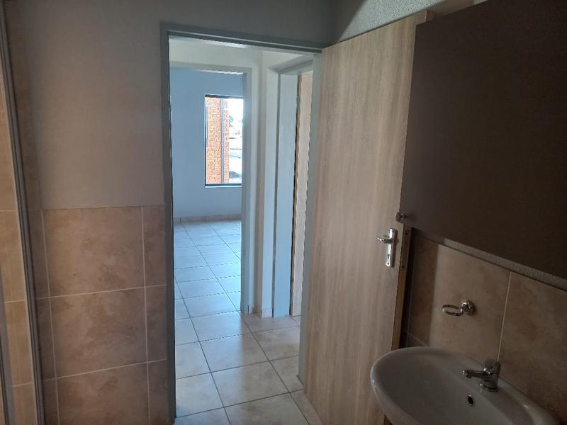 2 Bedroom Property for Sale in Ravenswood Gauteng