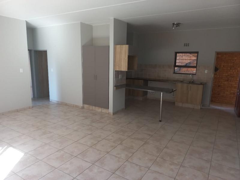 2 Bedroom Property for Sale in Ravenswood Gauteng