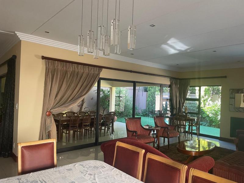 To Let 4 Bedroom Property for Rent in Glenhazel Gauteng