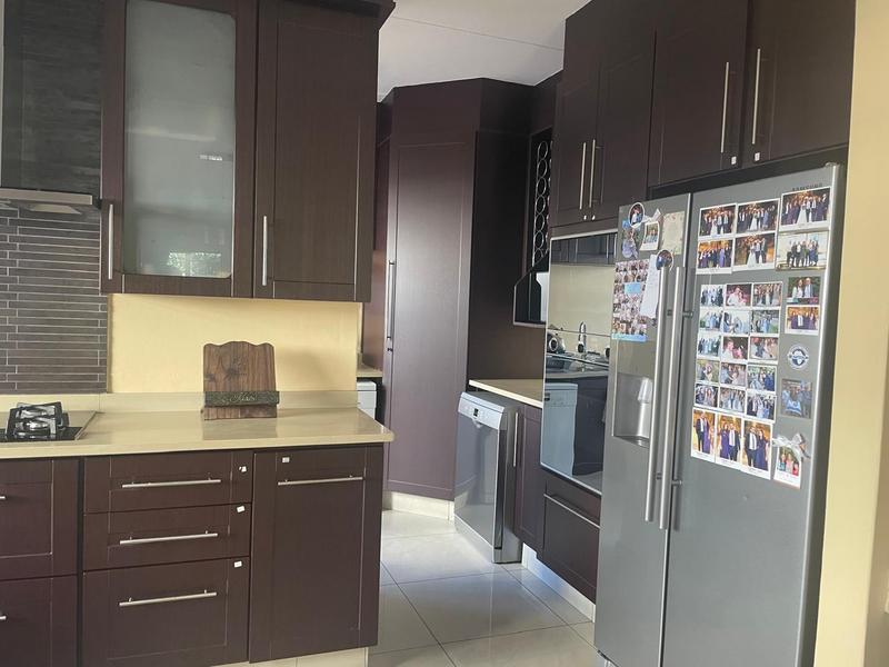 To Let 4 Bedroom Property for Rent in Glenhazel Gauteng