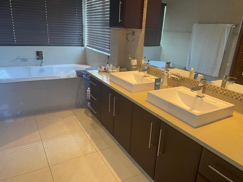 To Let 4 Bedroom Property for Rent in Glenhazel Gauteng