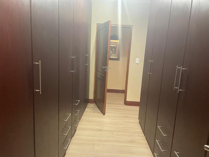 To Let 4 Bedroom Property for Rent in Glenhazel Gauteng