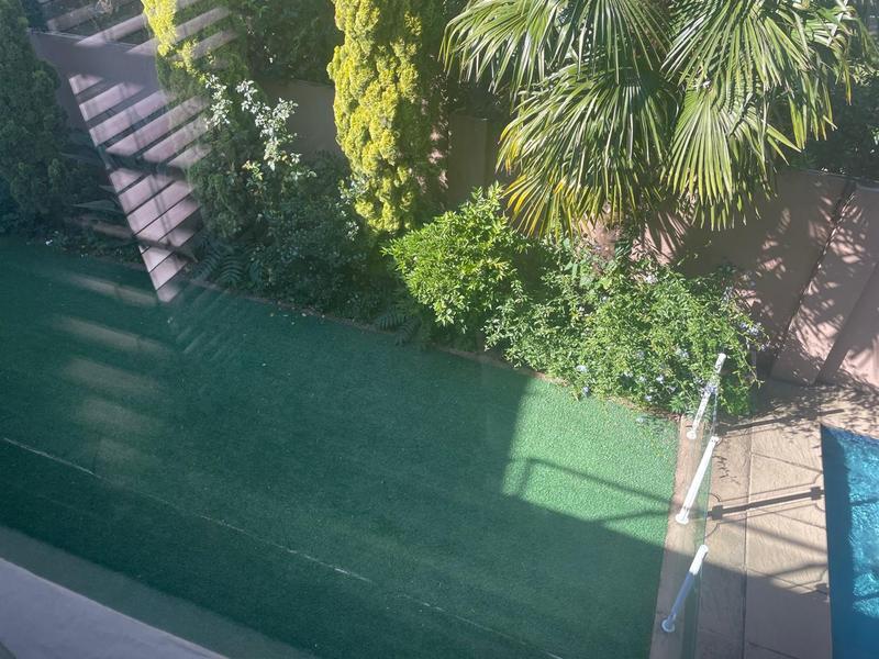 To Let 4 Bedroom Property for Rent in Glenhazel Gauteng
