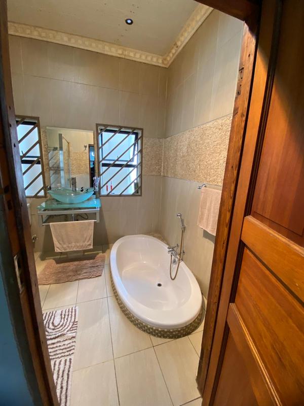 4 Bedroom Property for Sale in Benoni Central Gauteng
