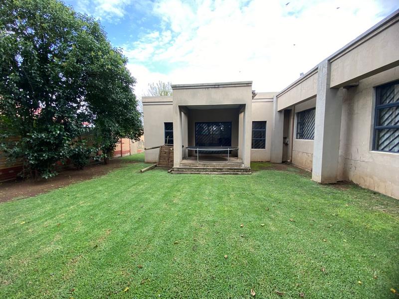 4 Bedroom Property for Sale in Benoni Central Gauteng