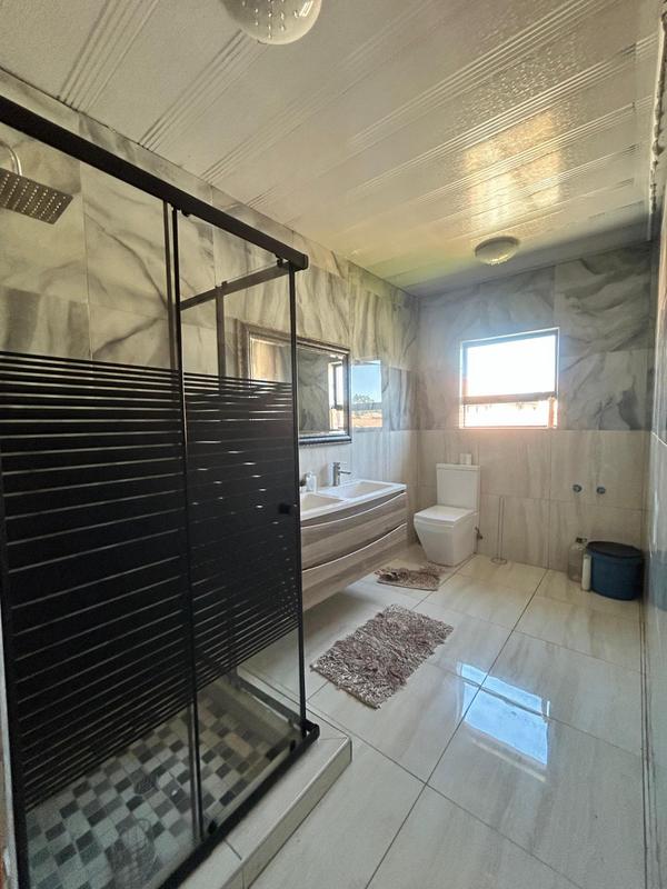 5 Bedroom Property for Sale in Brakpan North Gauteng