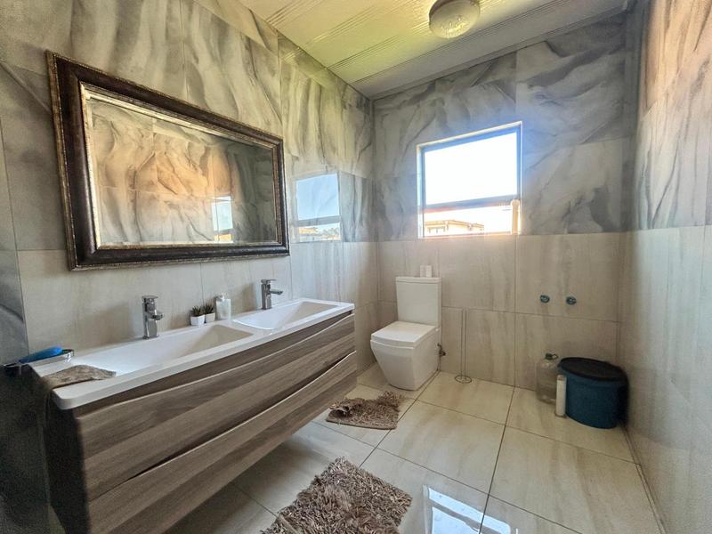 5 Bedroom Property for Sale in Brakpan North Gauteng