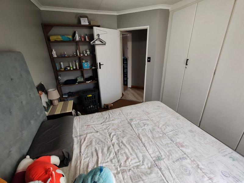 3 Bedroom Property for Sale in Annlin Gauteng