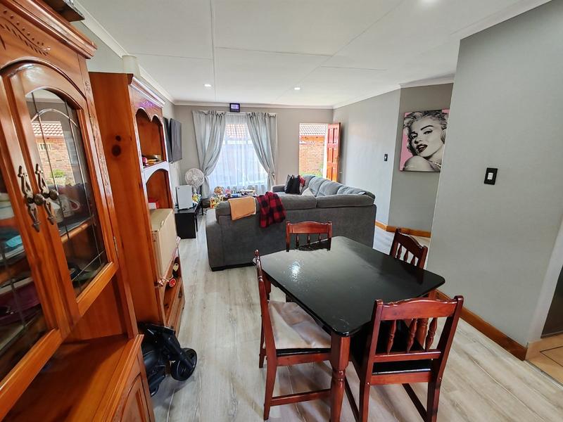 3 Bedroom Property for Sale in Annlin Gauteng