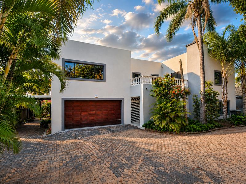 6 Bedroom Property for Sale in Montana Park Gauteng