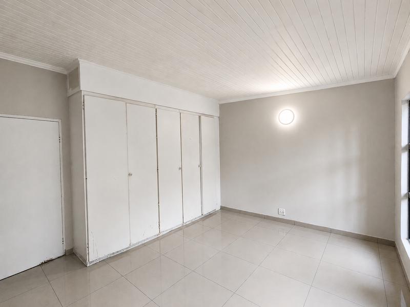 6 Bedroom Property for Sale in Montana Park Gauteng