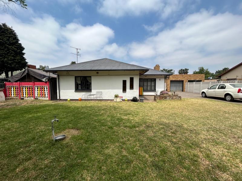 3 Bedroom Property for Sale in Vanderbijlpark CE 2 Gauteng