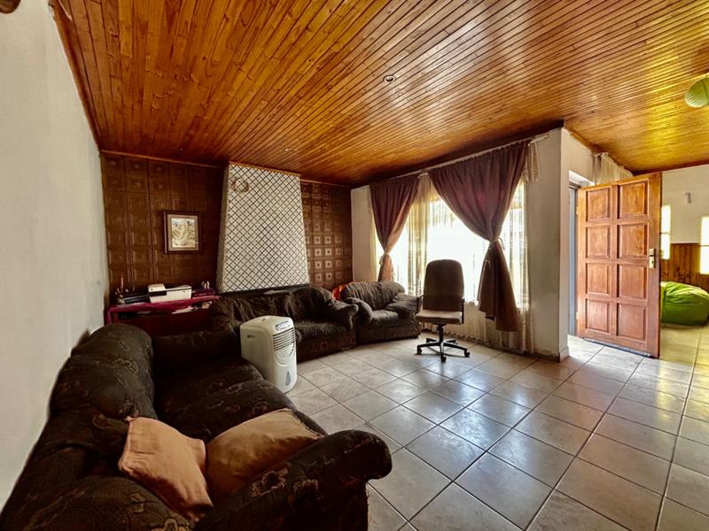 3 Bedroom Property for Sale in Vanderbijlpark CE 2 Gauteng