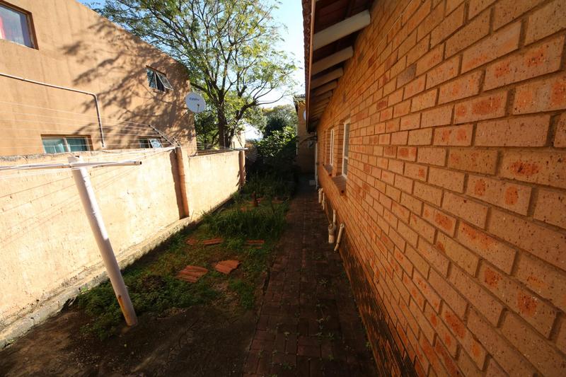 To Let 3 Bedroom Property for Rent in Ferndale Gauteng