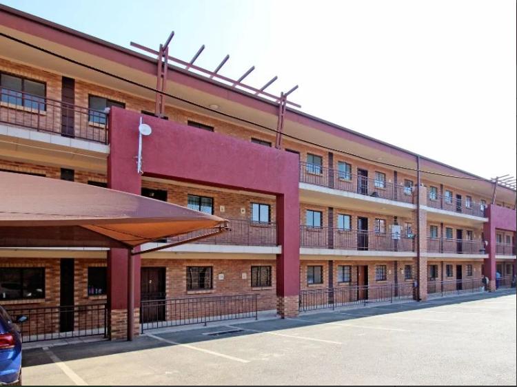 1 Bedroom Property for Sale in Kempton Park Gauteng