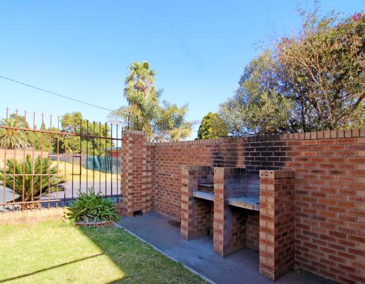 1 Bedroom Property for Sale in Kempton Park Gauteng