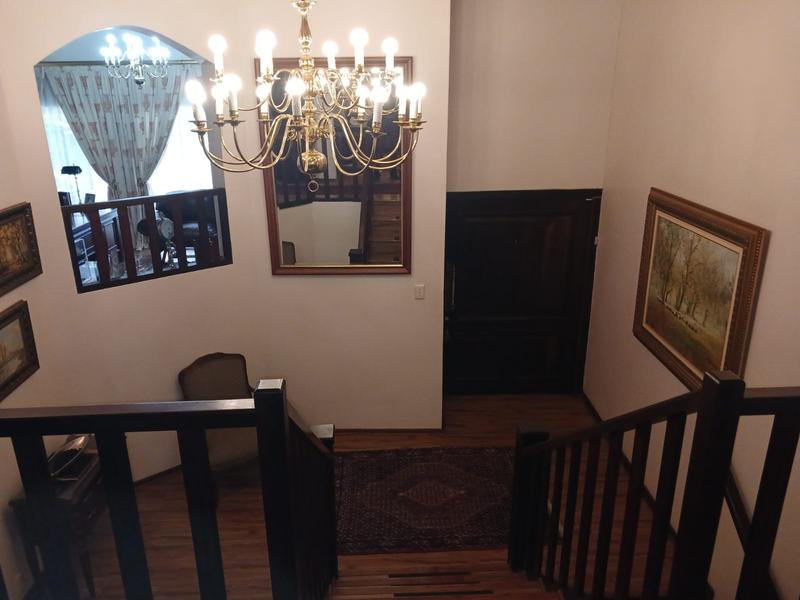 6 Bedroom Property for Sale in Zwartkop Gauteng