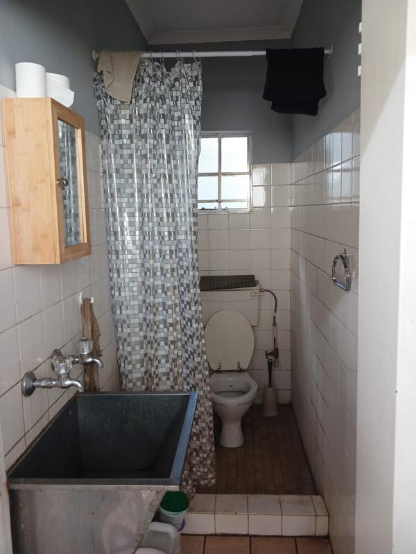 6 Bedroom Property for Sale in Zwartkop Gauteng