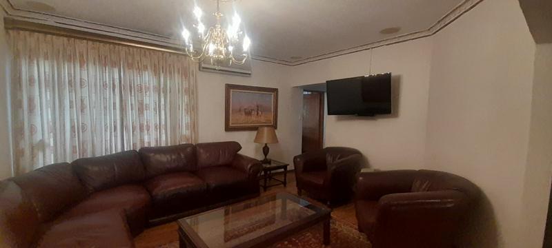 6 Bedroom Property for Sale in Zwartkop Gauteng
